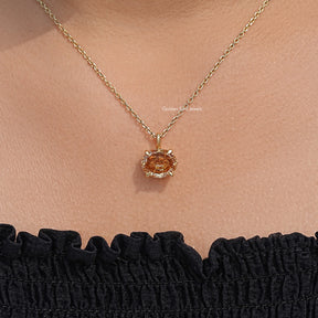 Detailed View Of Step Cut Oval Moissanite Pendant 