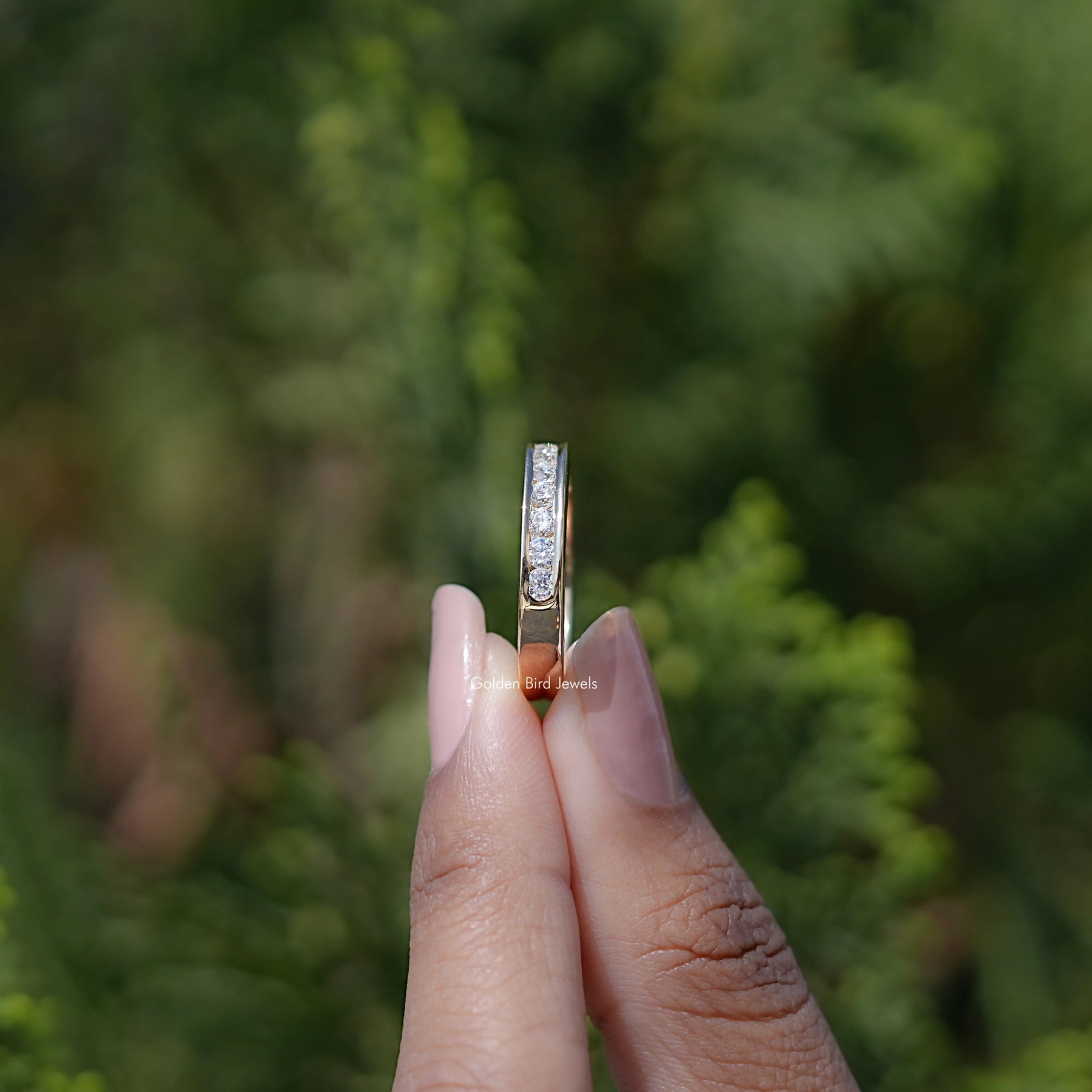 Side View Of Lab Diamond Round Cut Wedding Band
