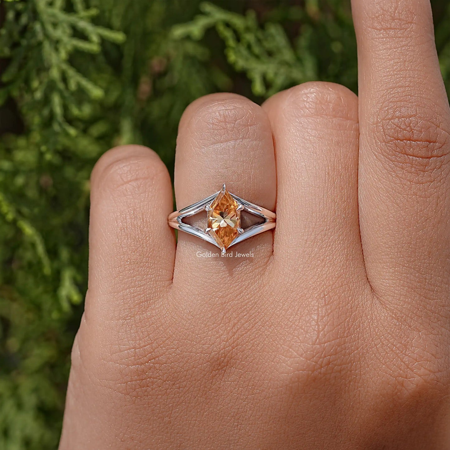 Dutch Marquise Moissanite Gemstone Spilt Shank Wedding Ring