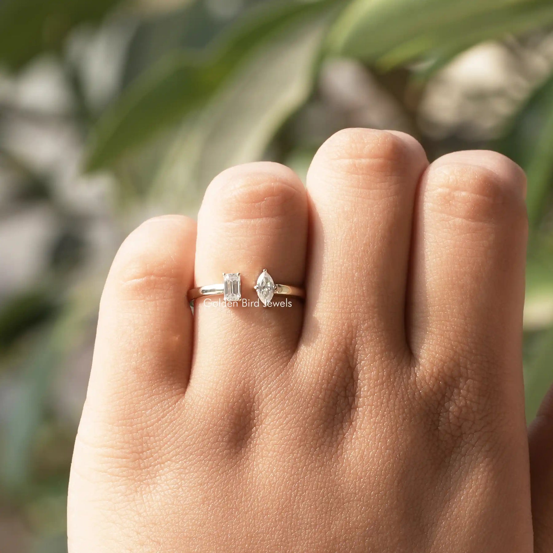 Top View Of Marquise And Emerald Diamond Ring 