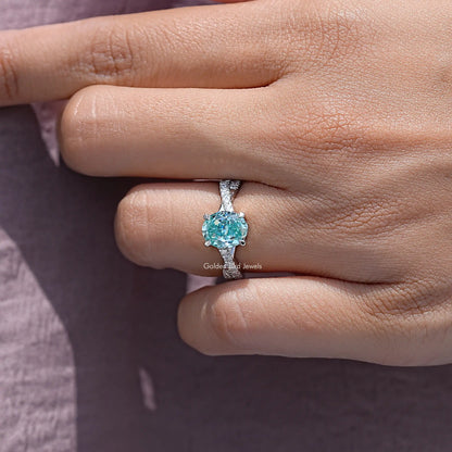 Blue Oval Moissanite Gemstone Accent Wedding Ring