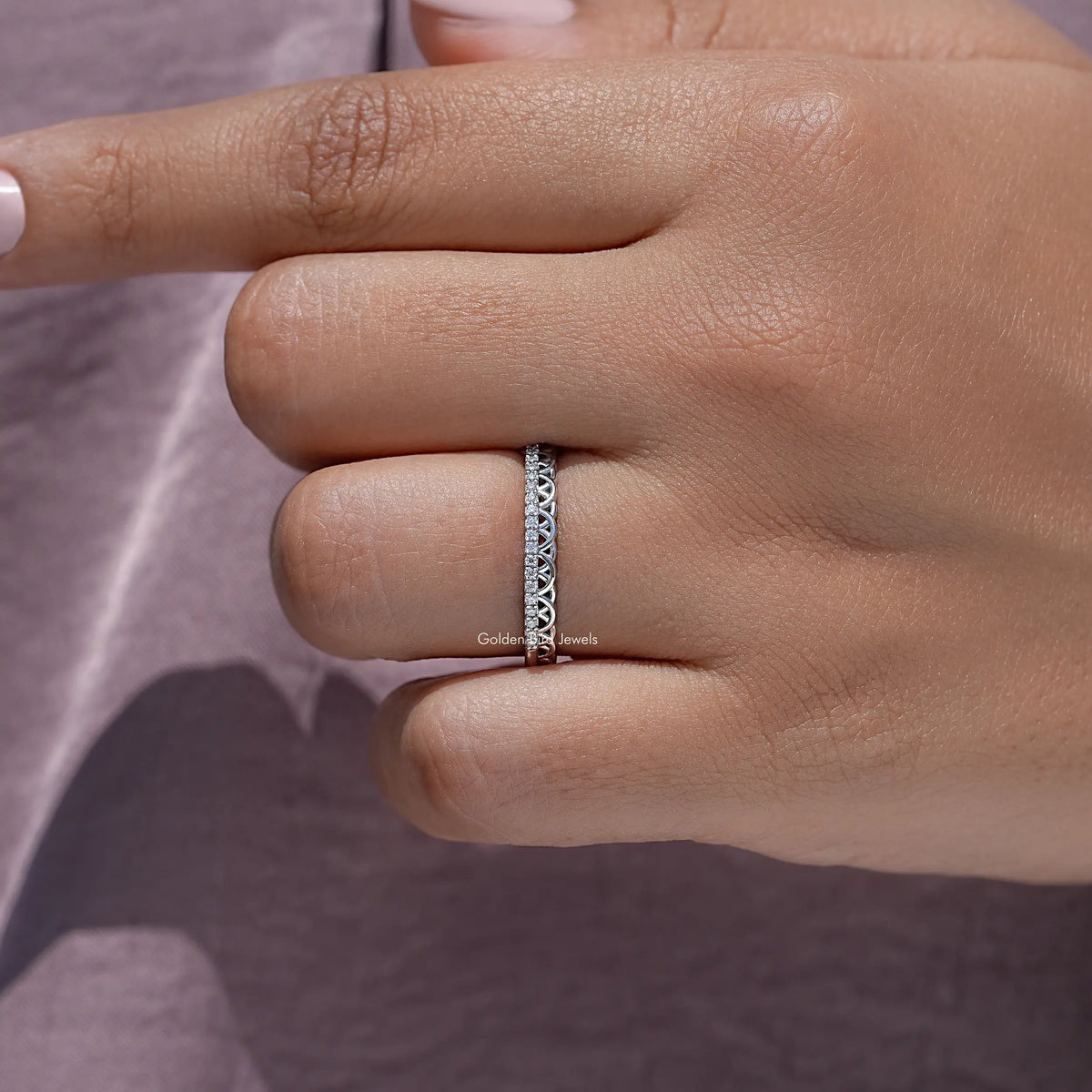 Colorless Round Moissanite Stacking Band