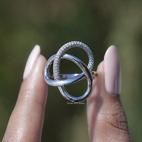 Round Cut Lab Diamond Criss Cross Loop Band