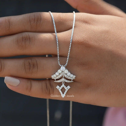 Detailed view of moissanite bridesmaid pendant
