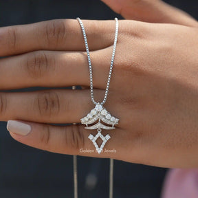 Detailed view of moissanite bridesmaid pendant