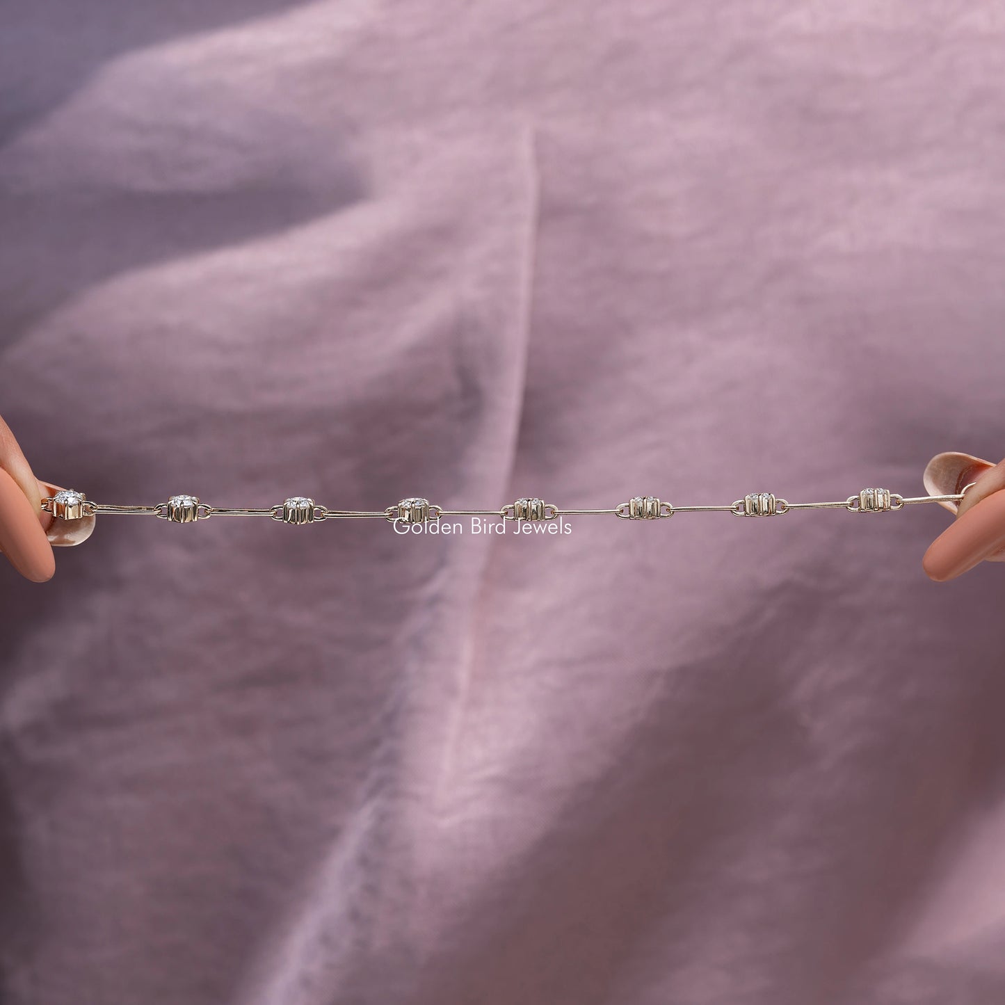 Round Cut Moissanite Link Bracelet