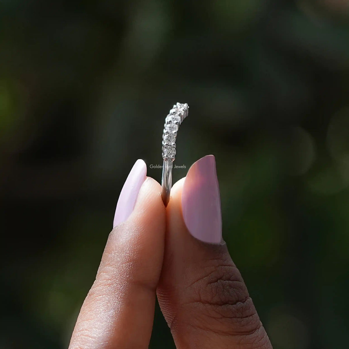 Round Lab Diamond Chevron Stacking Band