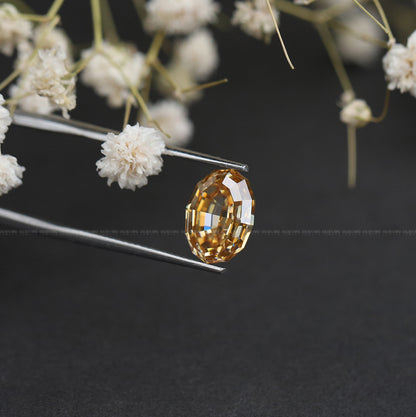 Close View Of Oval Cut Loose Moissanite Stone